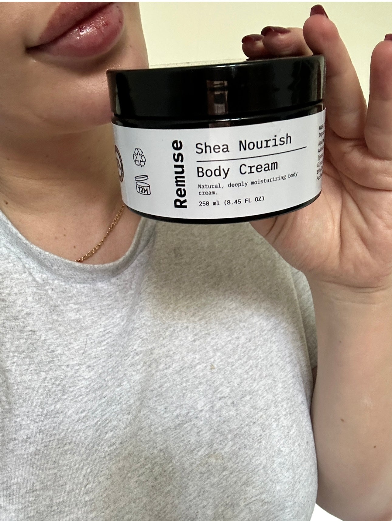Customer photo 4